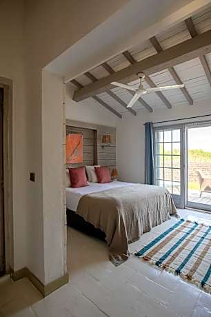 Deluxe Family Suite