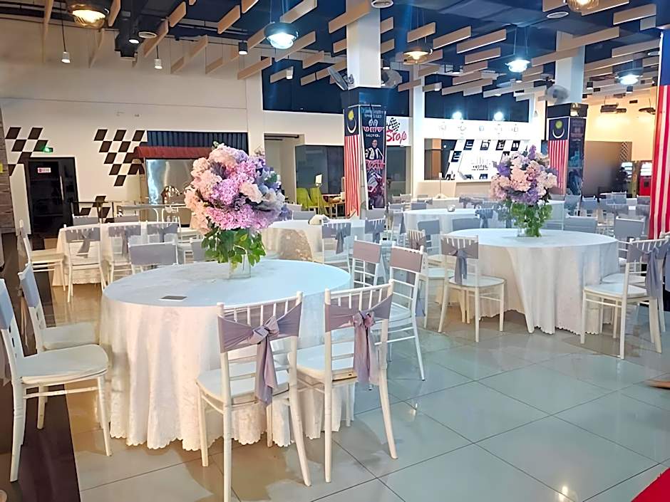 Arafah Hotel Nilai