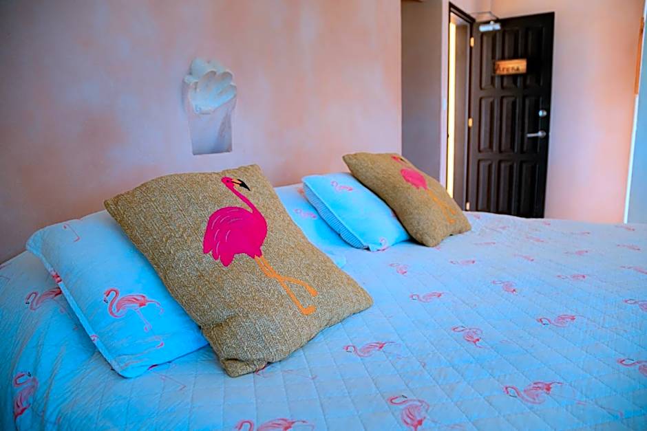 Hotel Flamingos Inn