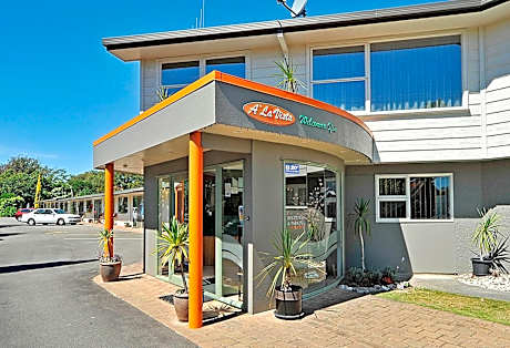 A'La Vista Motel