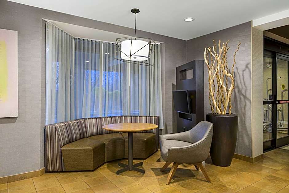 Courtyard by Marriott Lynchburg