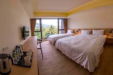 Triple Room with Bathroom