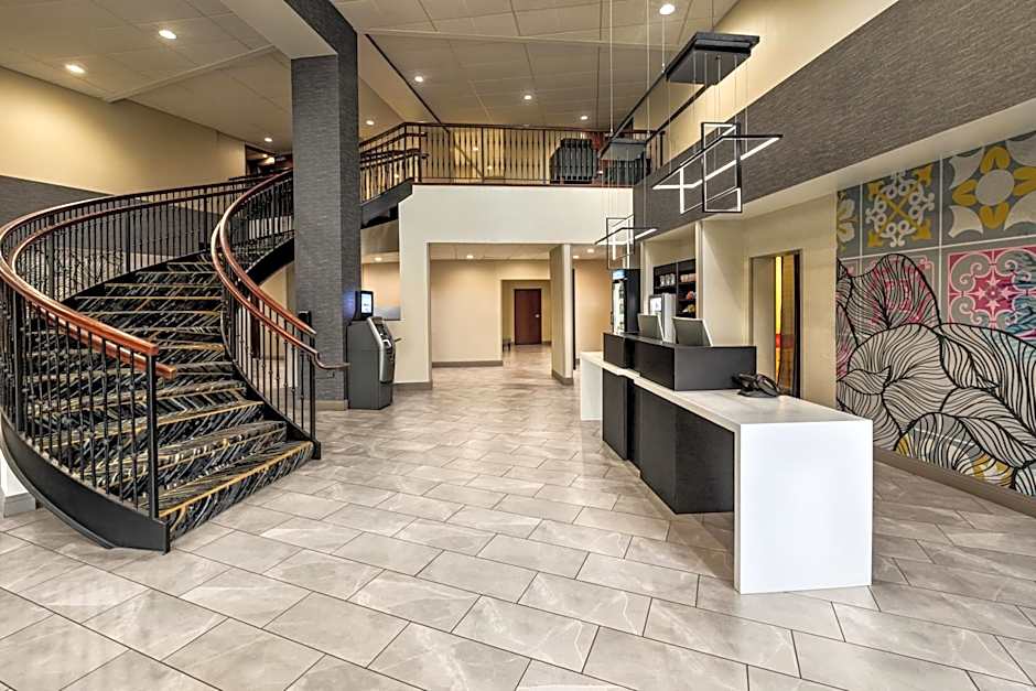 La Quinta Inn & Suites by Wyndham Lake George