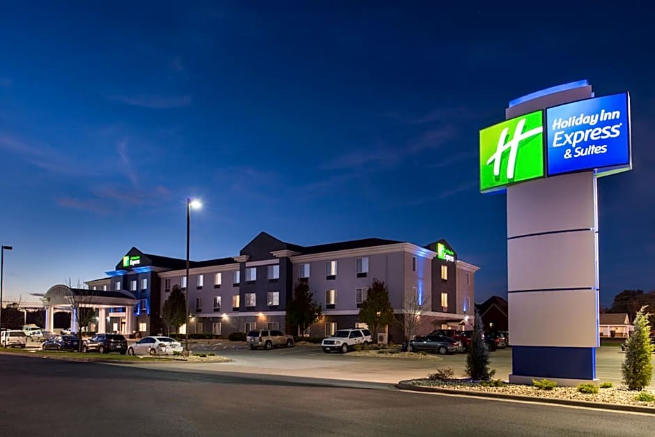 Holiday Inn Express & Suites Pittsburg By IHG