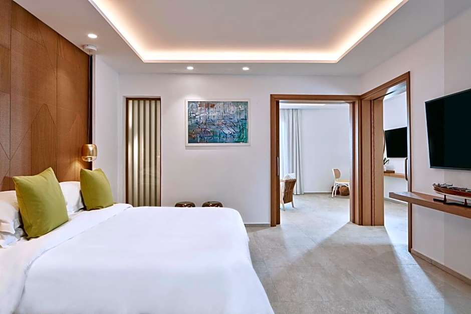 Myconian Korali Relais & Chateaux