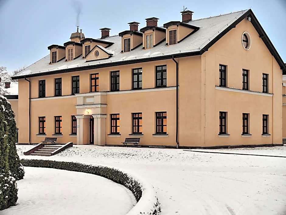 Pałac Potockich w Będlewie