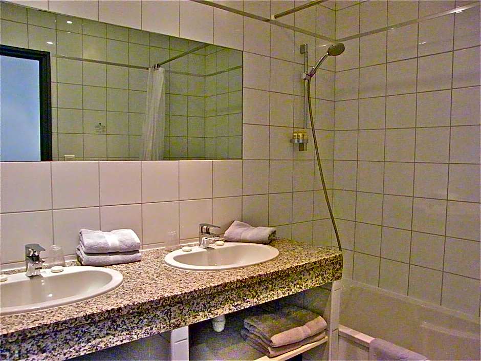 Hôtel Restaurant L' Empereur