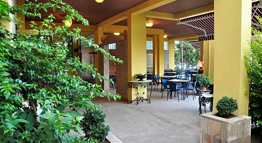 Palm Court Suites Ayvalik