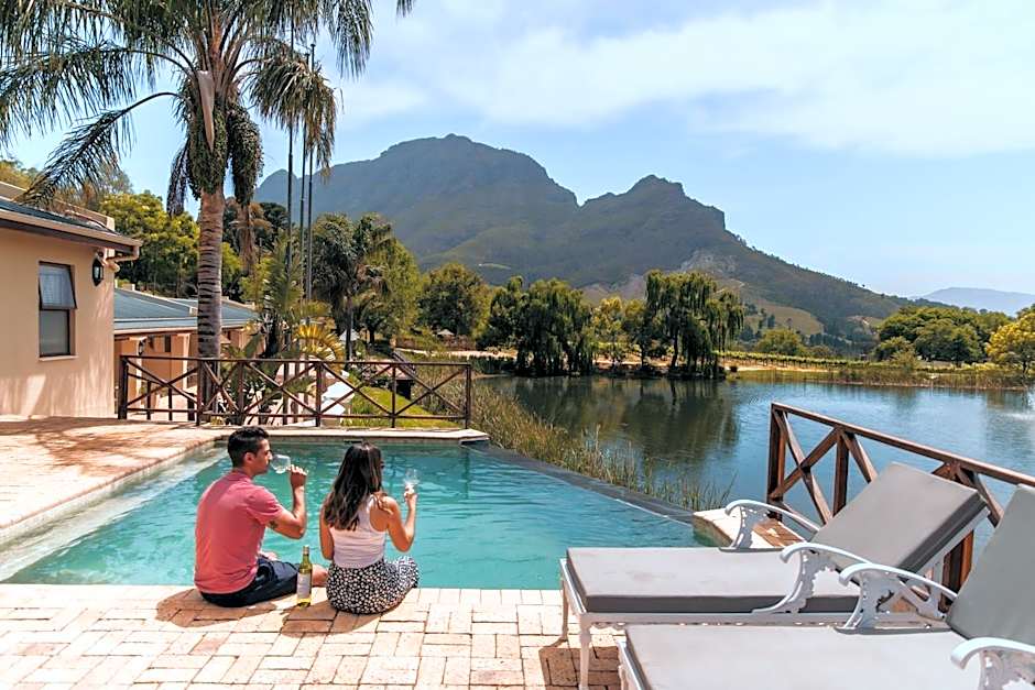 Le Pommier Wine Estate