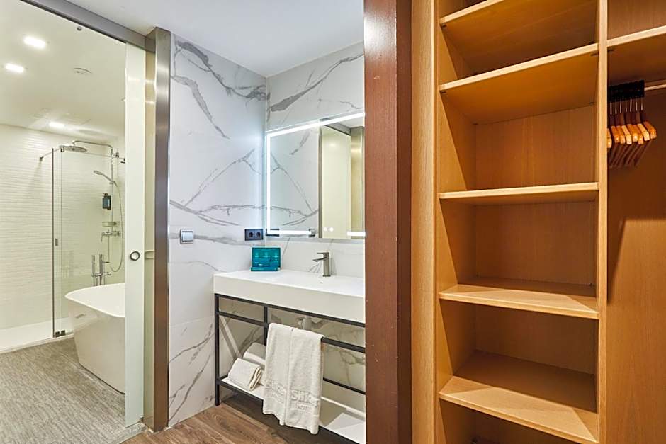 Silken Puerta Valencia