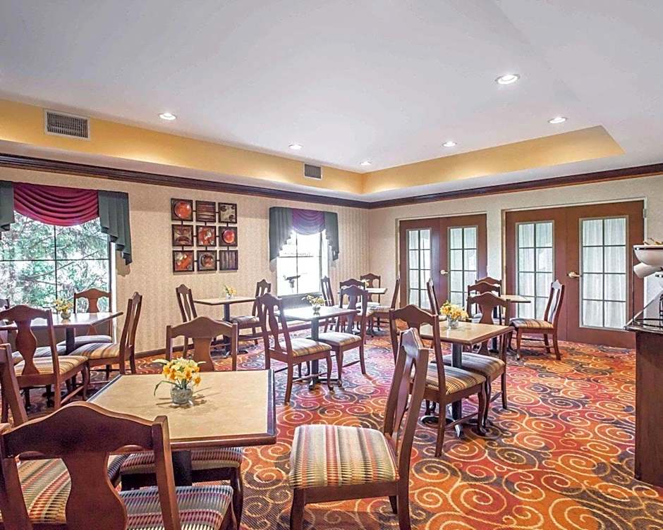 Comfort Inn & Suites at I-85