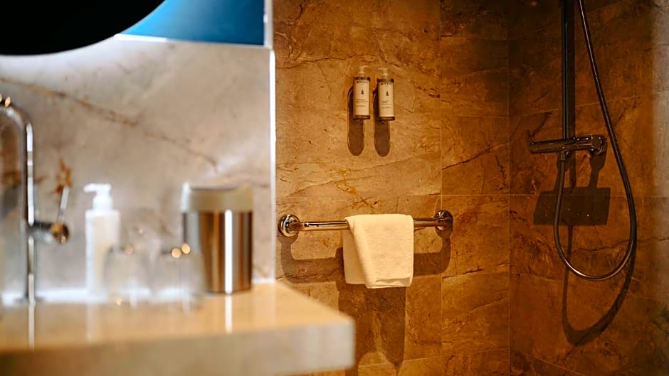 Keystone Hôtel & Spa