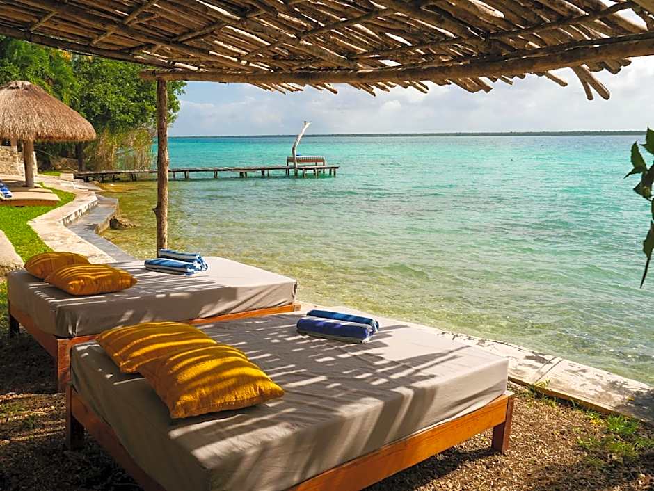 Villa Santuario Lake front Oasis