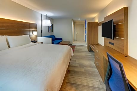 1 King Bed 1 Bedroom Suite Sofa Bed