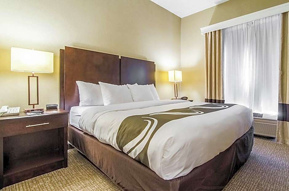 Quality Suites Graham - Burlington South