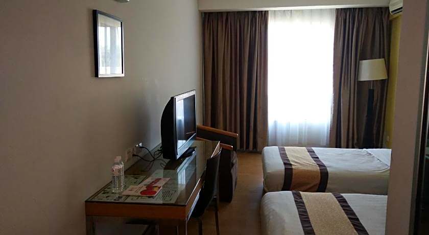 Tang Dynasty Lodge Tuaran