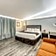 Travelodge by Wyndham Sarnia