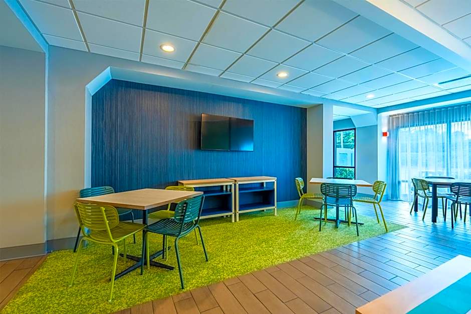 Spark by Hilton Atlanta-Town Center/Kennesaw