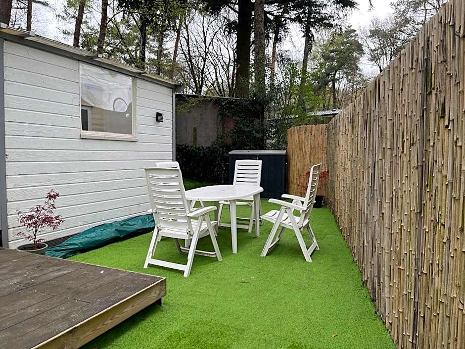 Boshuisje met sauna in Hoenderloo