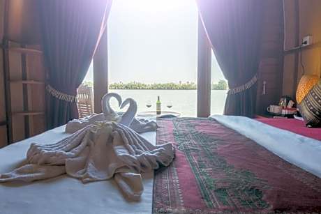 Double Room with Lake View