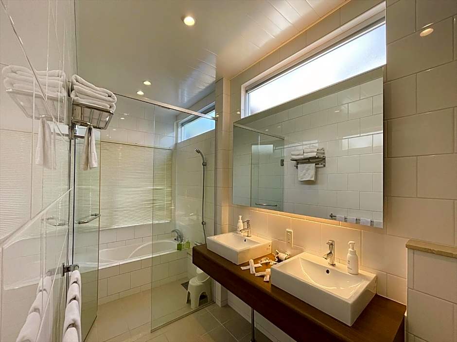 Ahman Suite Villa Sumuide