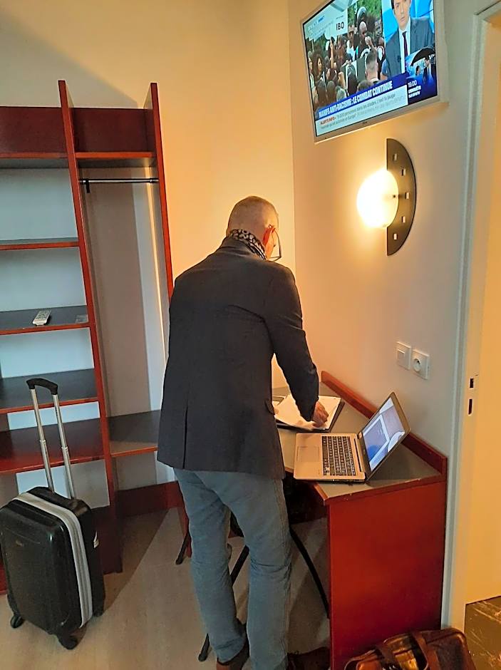 Le Clémenceau Hôtel et Appart 'hôtel "Gare Sncf" centre ville