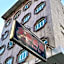 Man Va Hotel