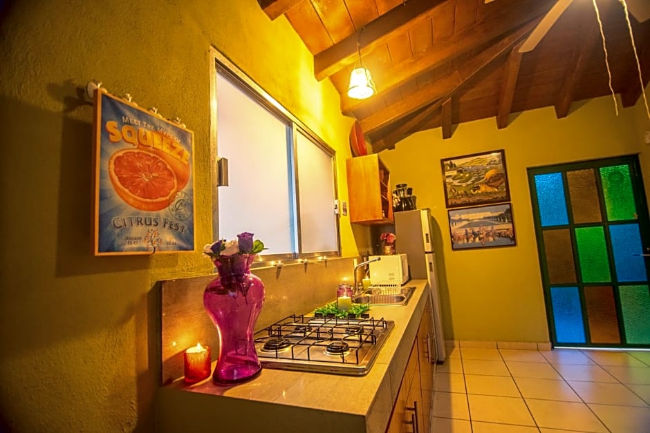 Htl & Villas Comala, alberca , parking, céntricas, Petfriendly