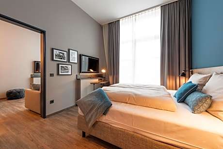 Deluxe Studio with Terrace