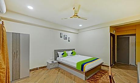 Treebo Sidhartha Elite