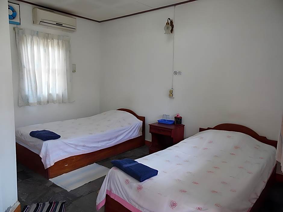 Heuan Lao Guesthouse