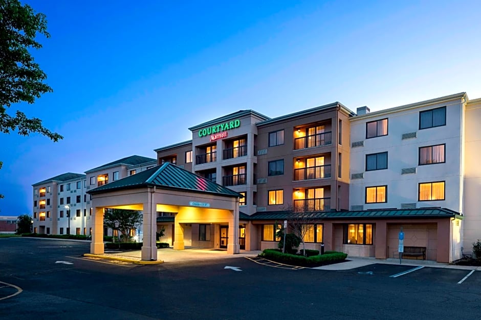 Courtyard by Marriot Cranbury South Brunswick
