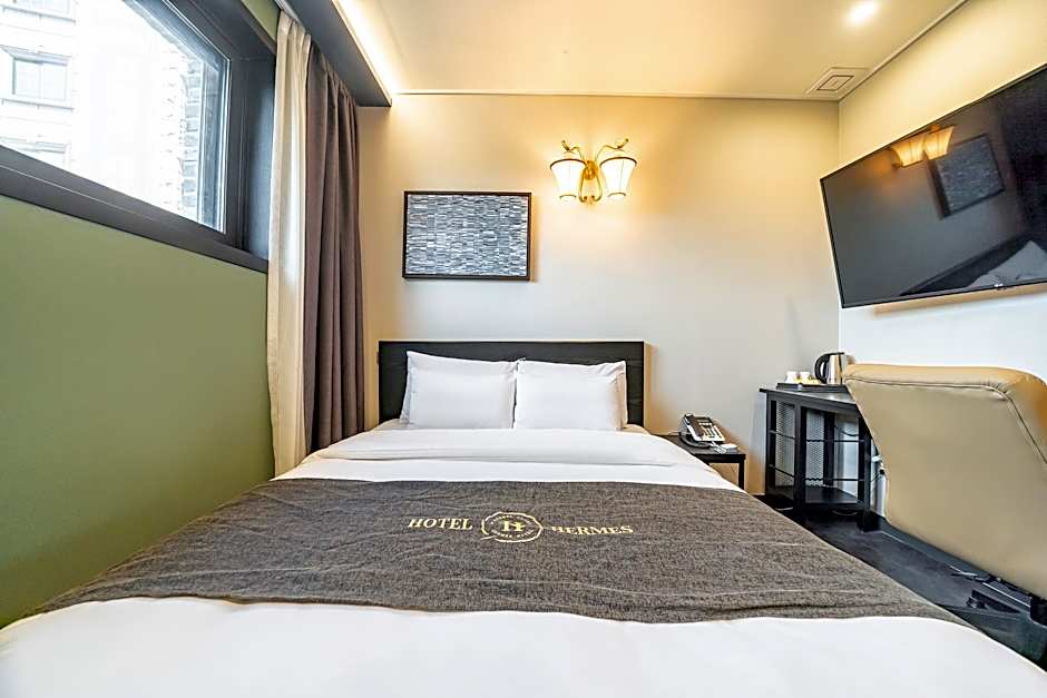 Hermes Hotel