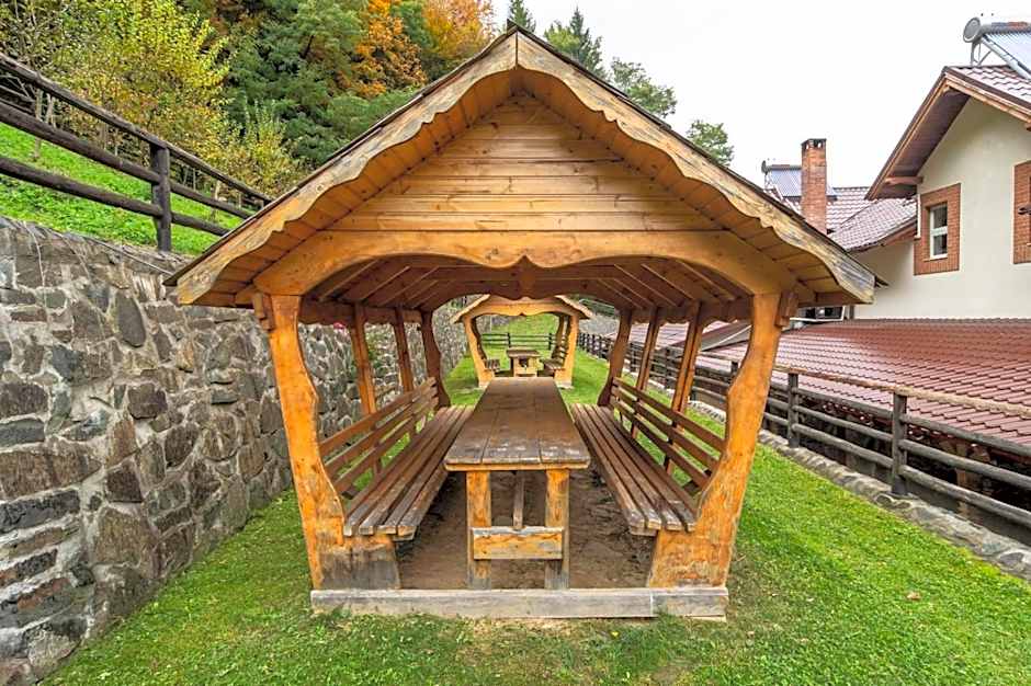 Pensiunea Popas Pop, Strambu-Baiut, Maramures