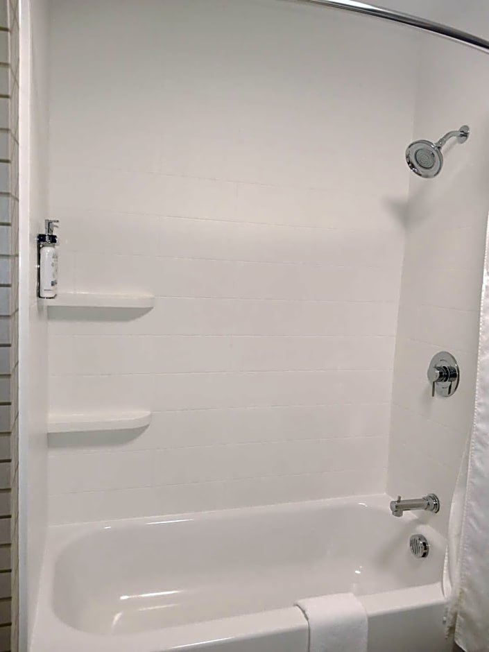 Holiday Inn Express And Suites Gainesville - Lake Lanier Area By IHG
