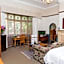 Devereux Lodge