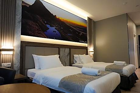 Mountain View Twin Room