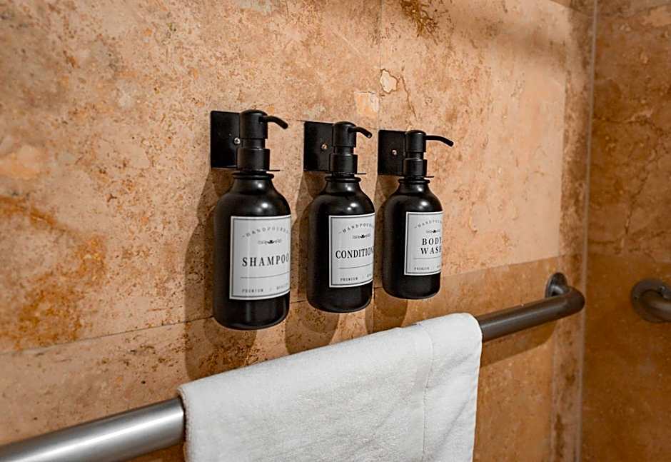 Nuvo Suites Hotel - Miami / Doral