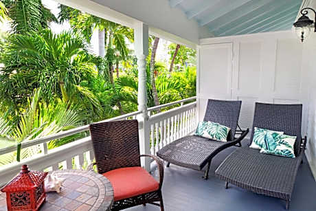 Royal Poinciana with Balcony
