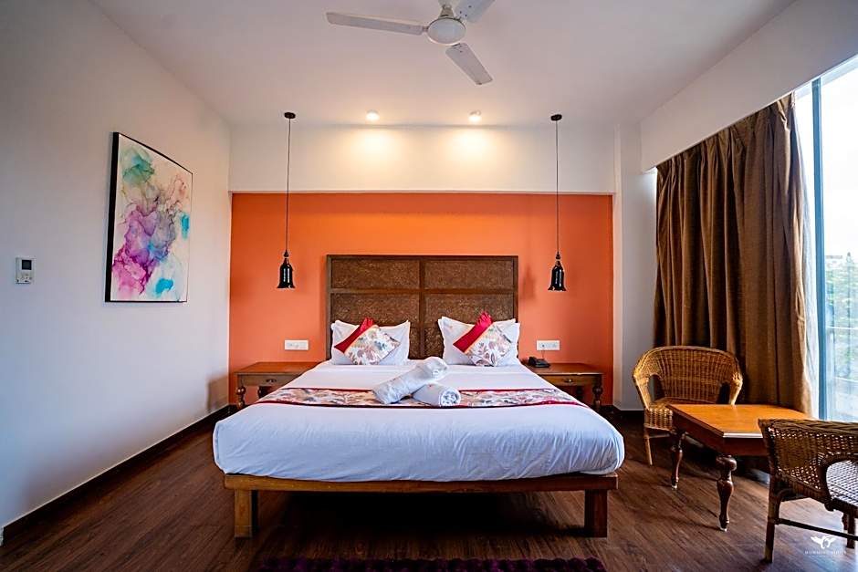 Krishna Inn By Royal Hotels