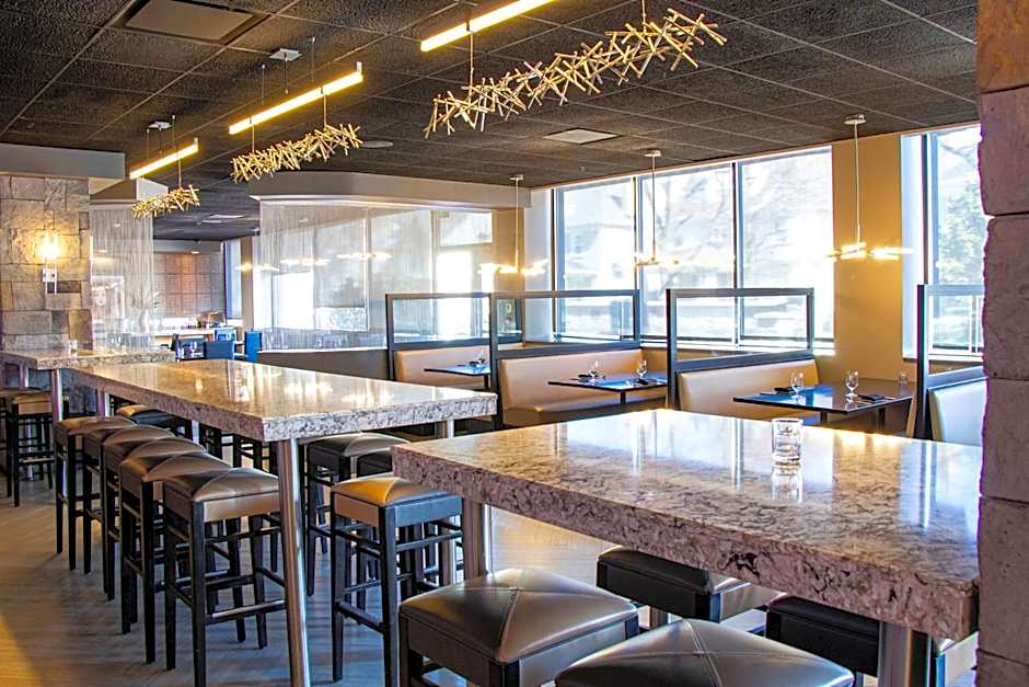 The Strathallan - A DoubleTree By Hilton