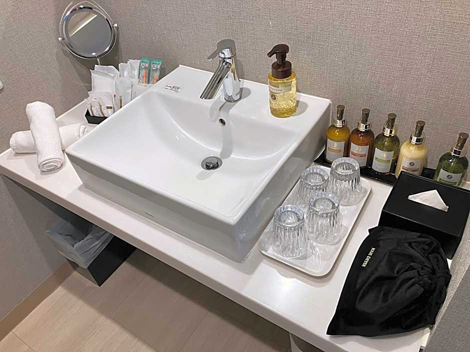 ENT TERRACE AKIHABARA