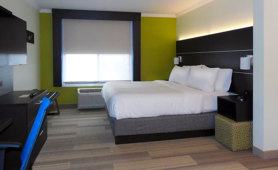 Holiday Inn Express Coventry S - West Warwick Area By IHG