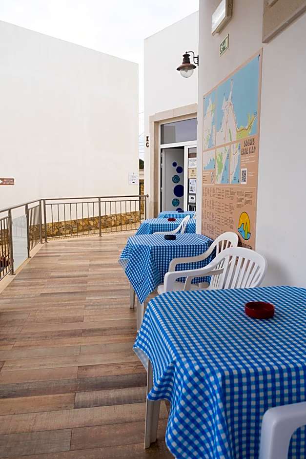 Sagres Sun Stay - Surf Camp & Hostel