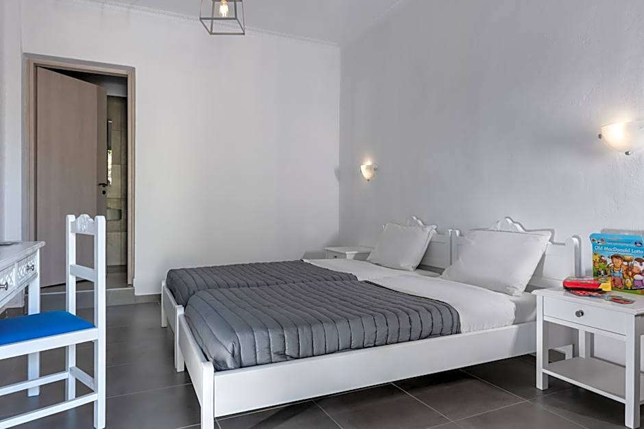 Rivari Santorini Hotel