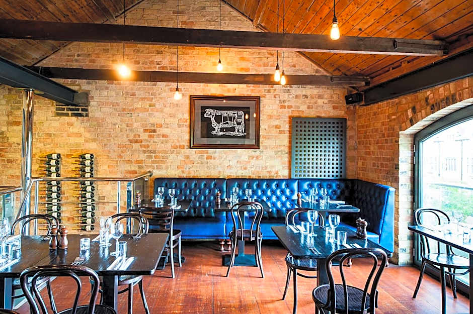 The Varsity Hotel & Spa