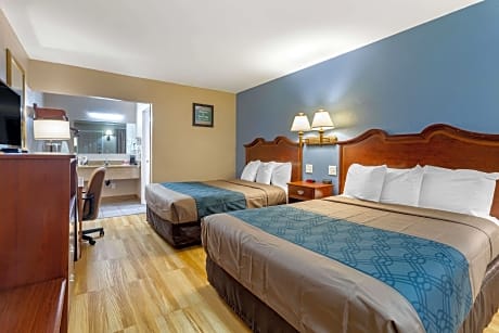 2 Queen Beds, Nonsmoking