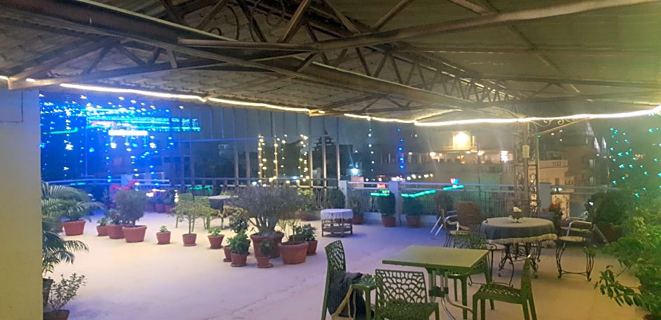 Hotel Temple On Ganges