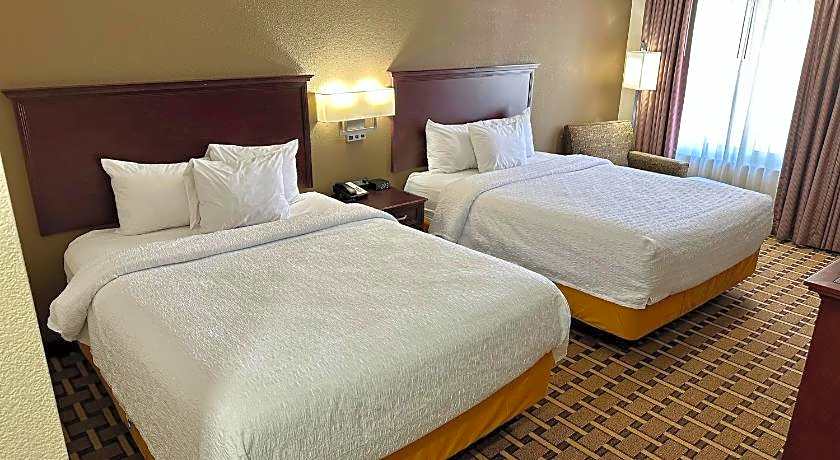 Sonesta Essential Hotels Overland Park