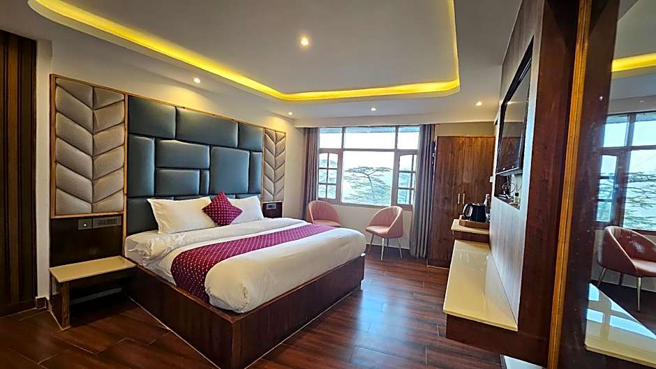 Shimla Royale